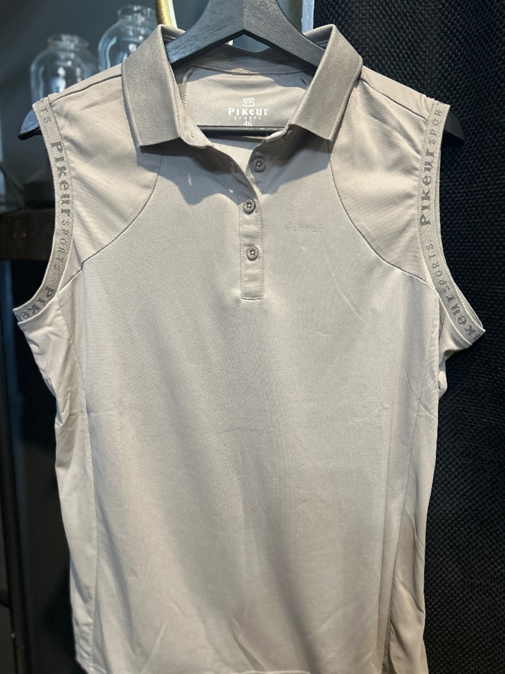 Pikeur Riding Activewear Sleeveless Shirt Beige 46 EU/ XXL / 14 US